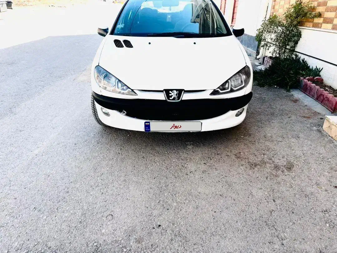 پژو ۲۰۶ صندوق دار v8 - 1392