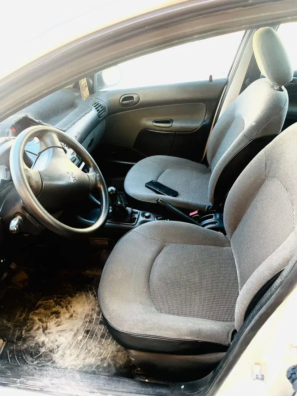 پژو ۲۰۶ صندوق دار v8 - 1392