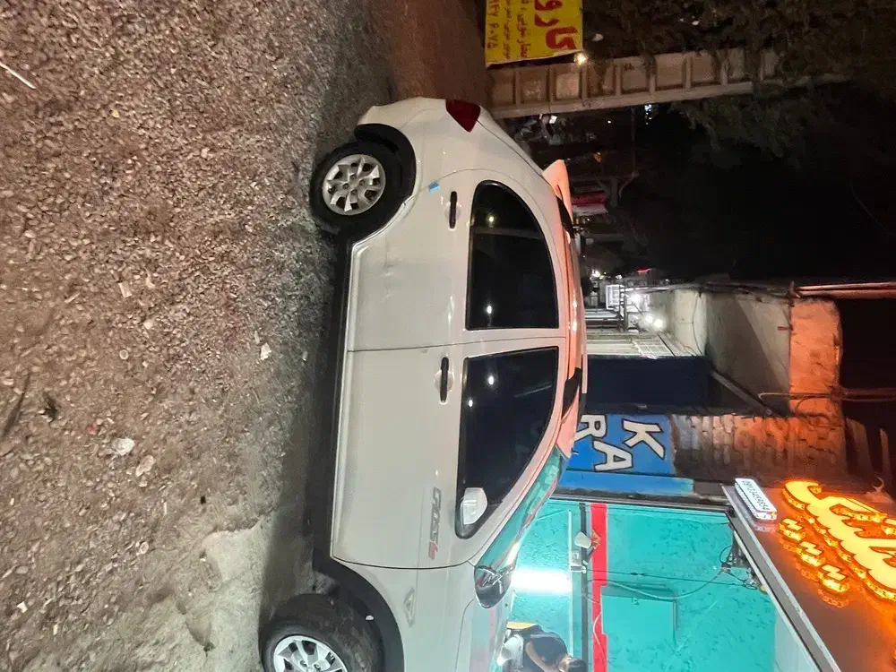 خودرو کوییک، معمولی آگهی ann_20931960