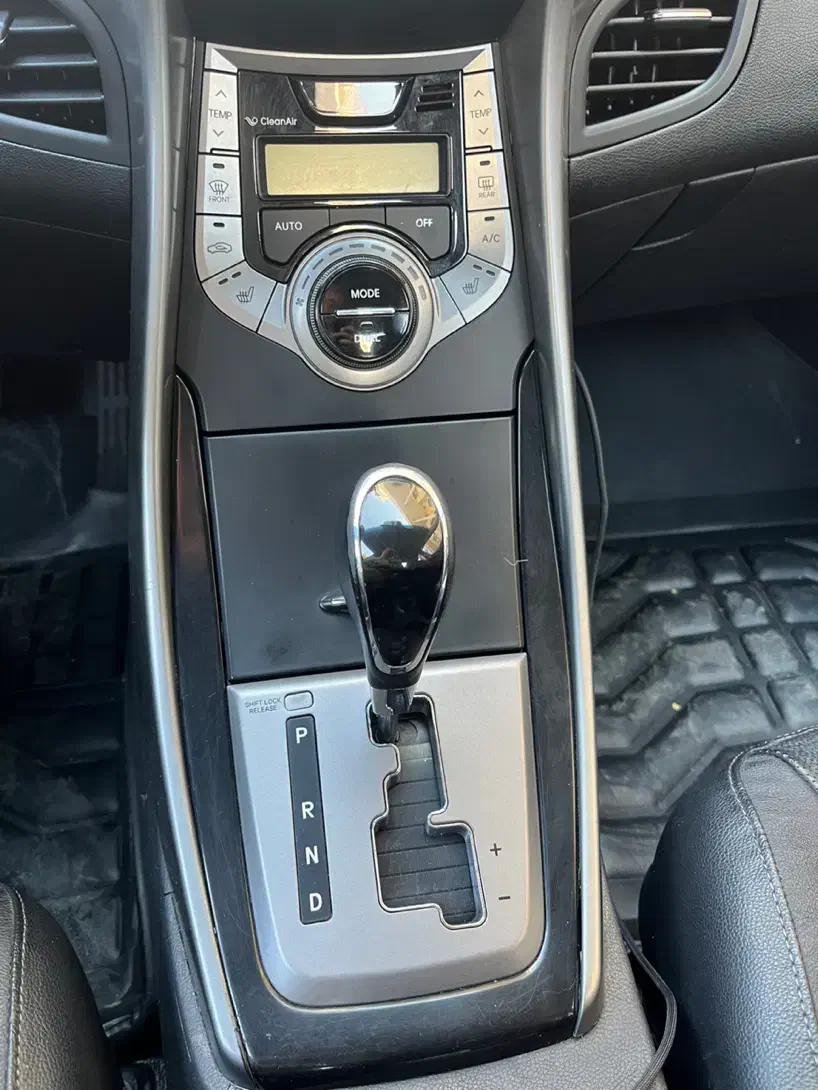 هیوندای النترا 1.8 لیتر - 2014