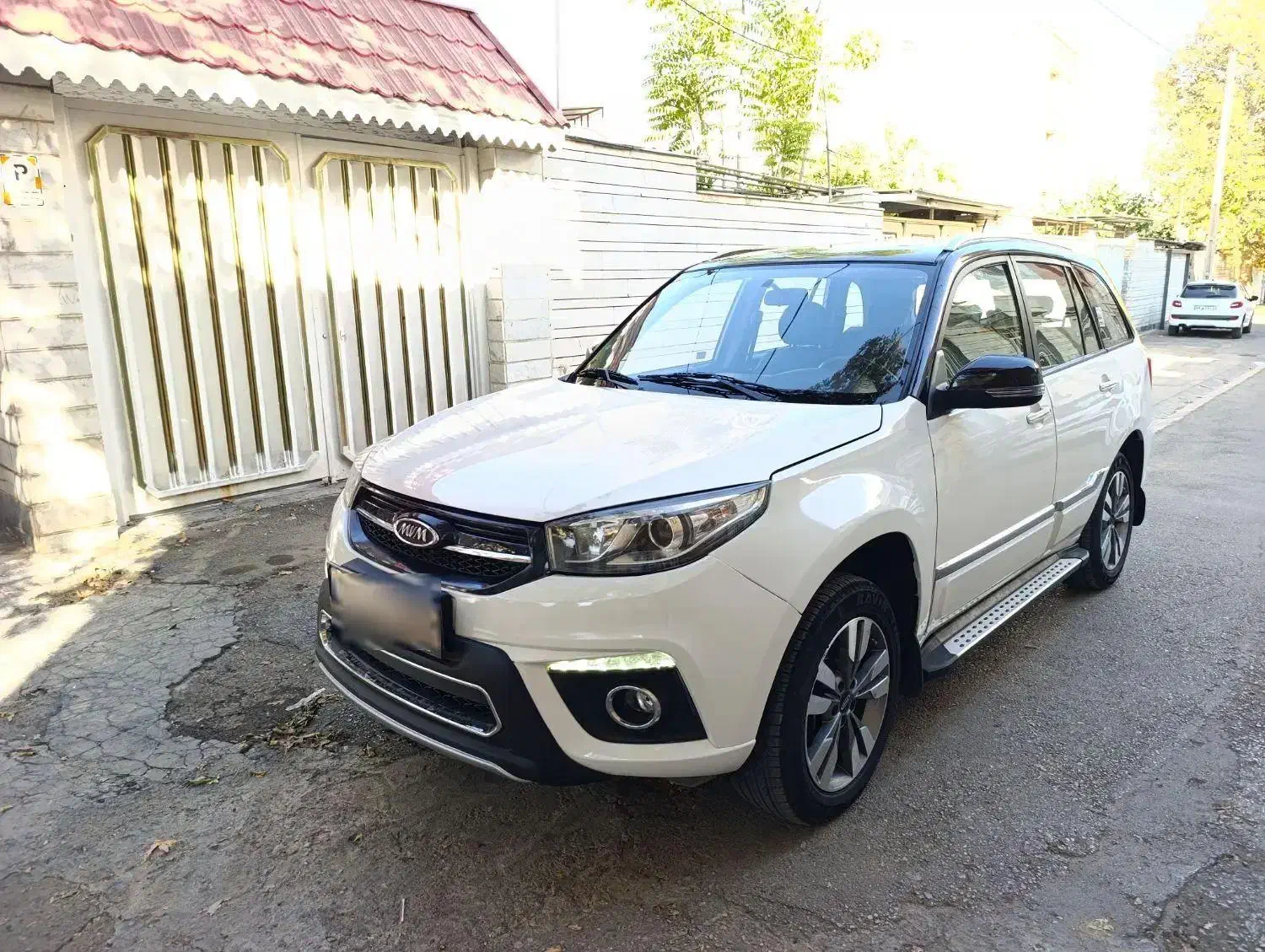 خودرو ام وی ام، X33 آگهی ann_20932417