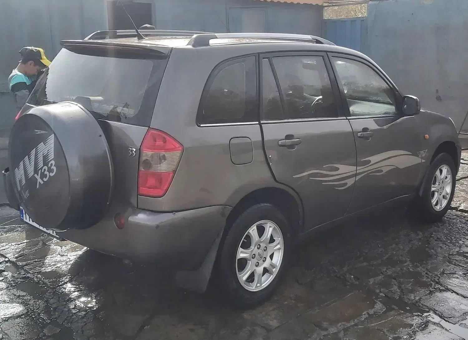 ام وی ام X33 دنده‌ای ساده - 1390