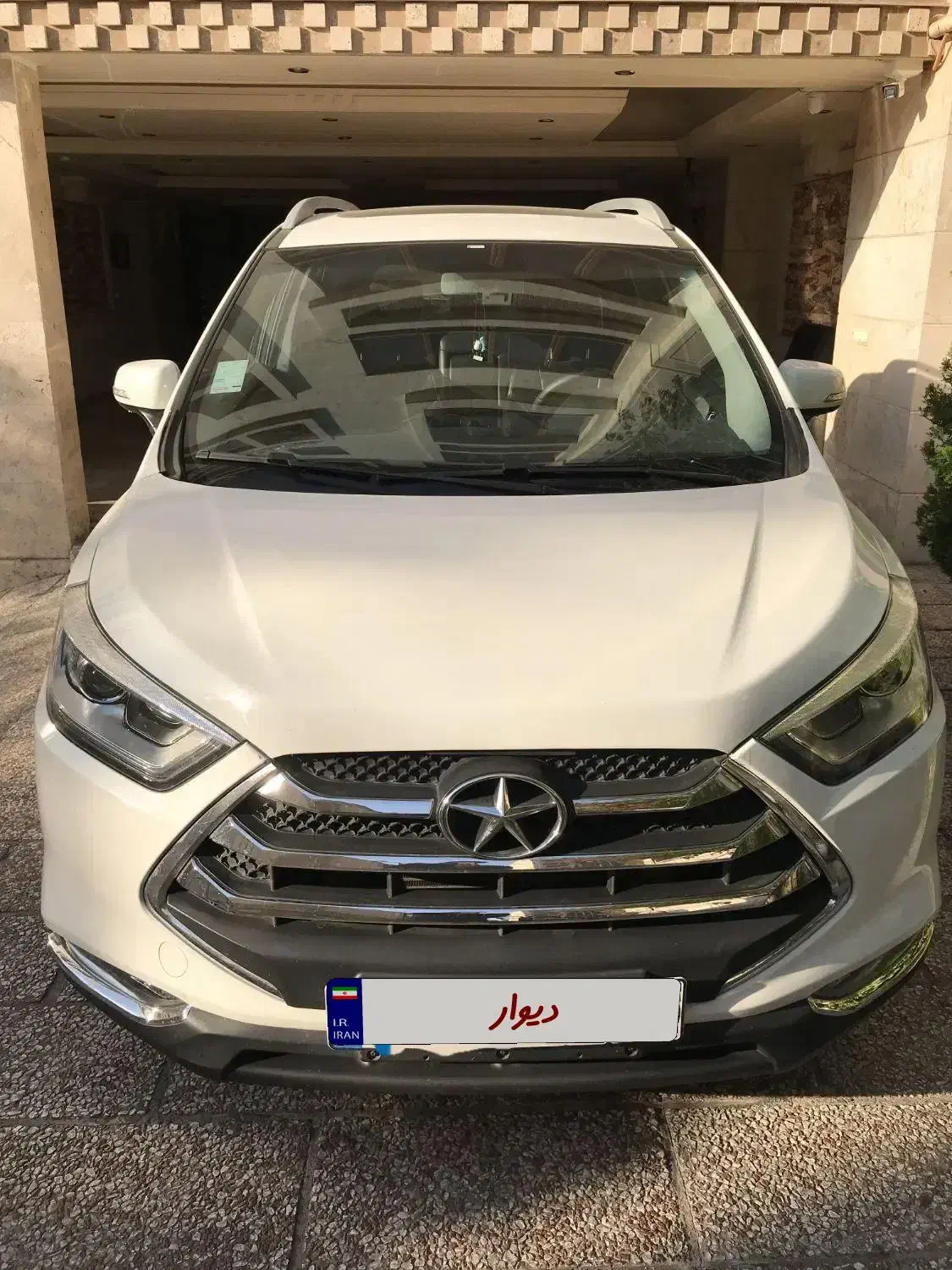 جک S3 اتوماتیک - 1402