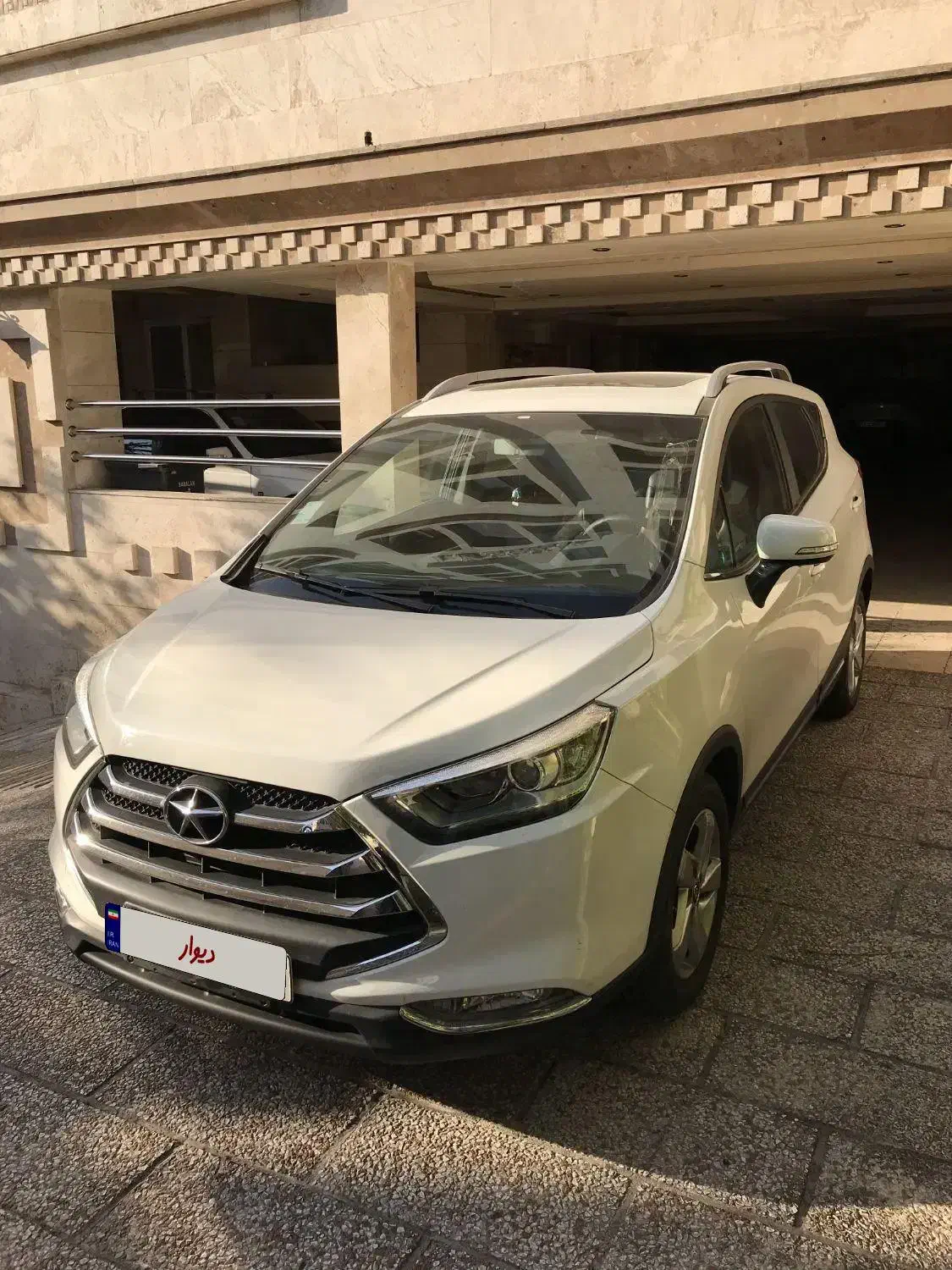 جک S3 اتوماتیک - 1402