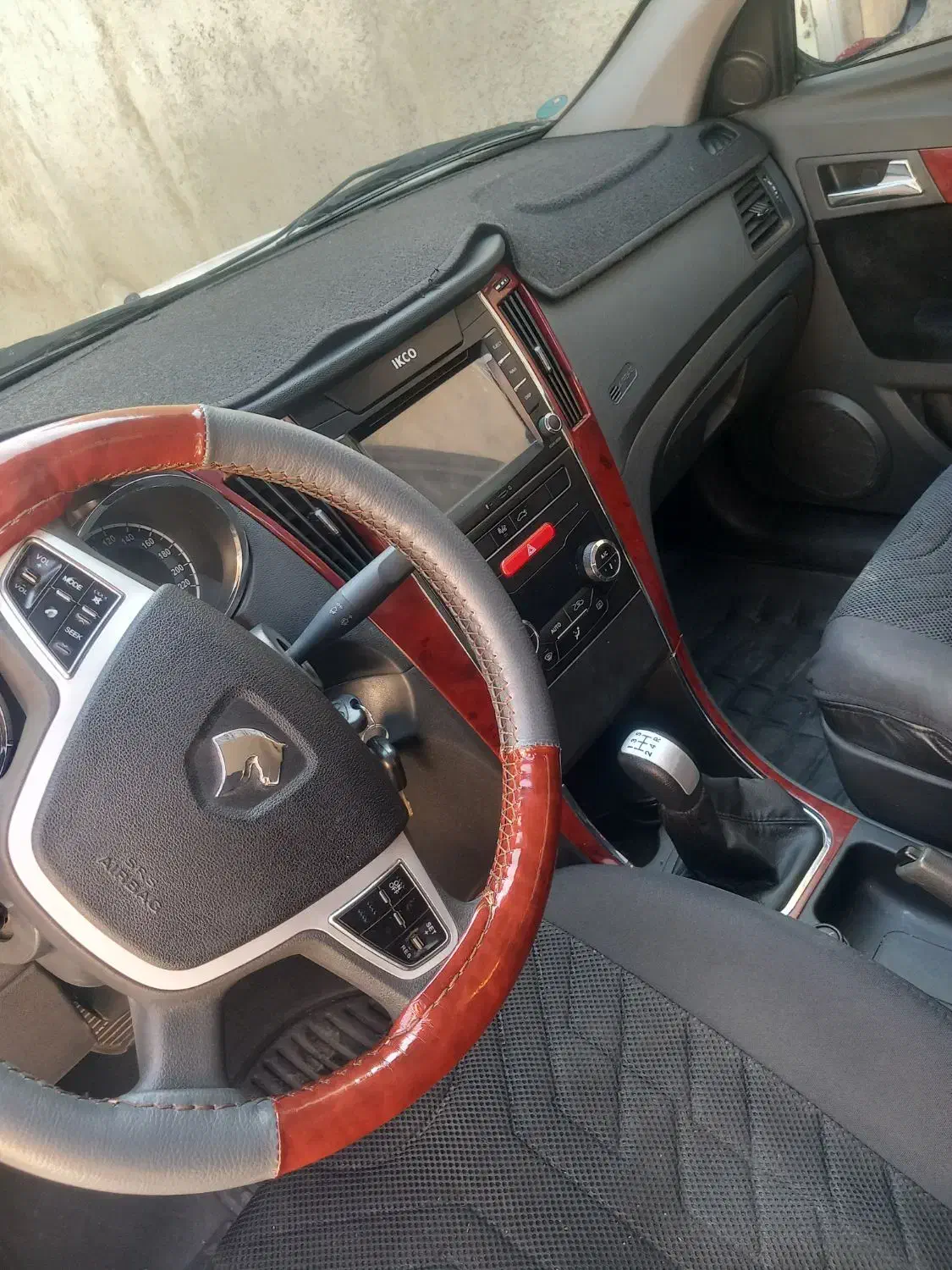 دنا پلاس ۵ دنده EF7 - 1400