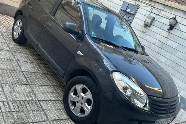 رنو ساندرو دنده ای - 1396