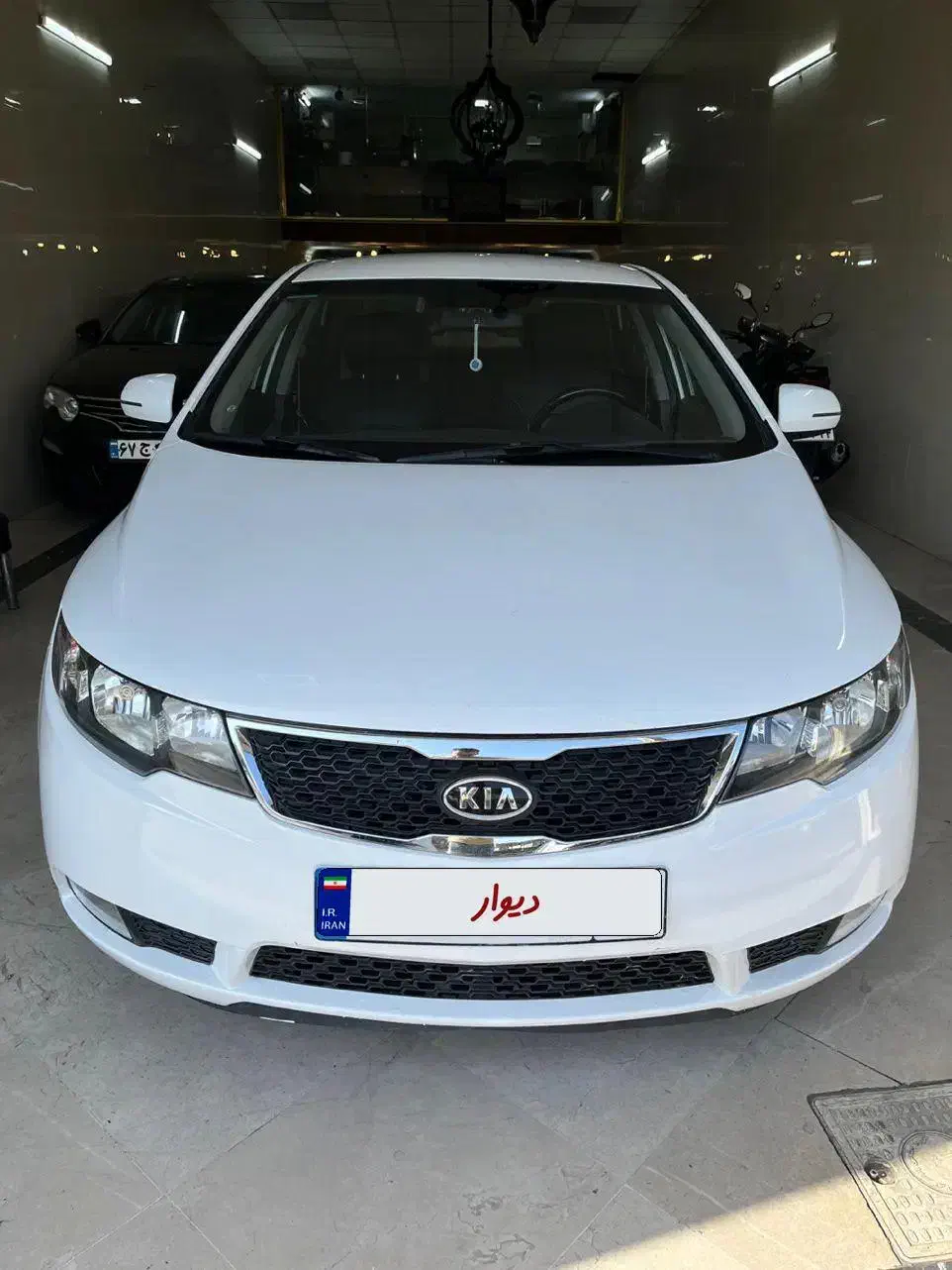 خودرو کیا، سراتو مونتاژ آگهی ann_20933326