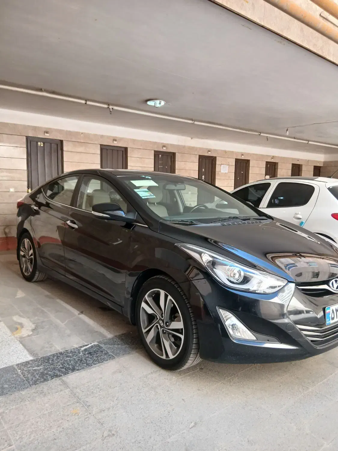 هیوندای النترا 1.8 لیتر - 2015