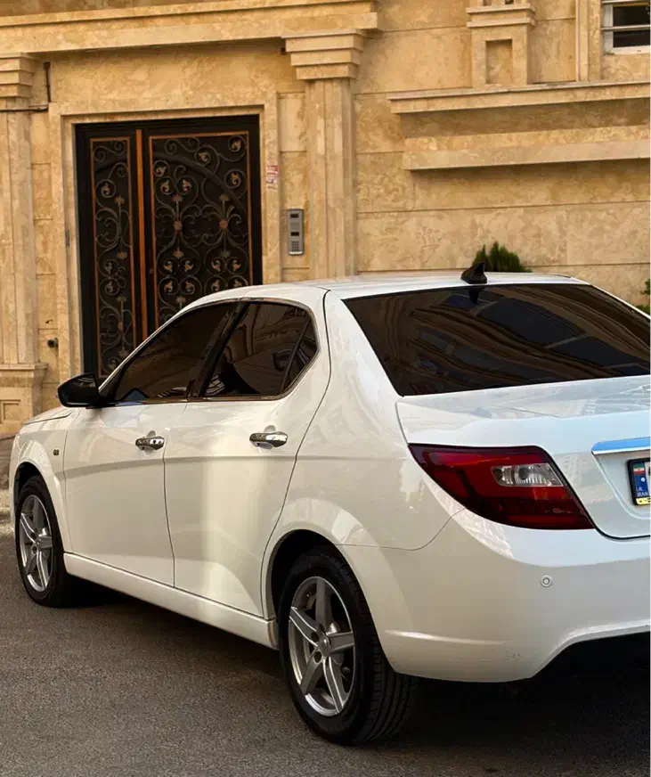 دنا پلاس توربو اتوماتیک - 1402