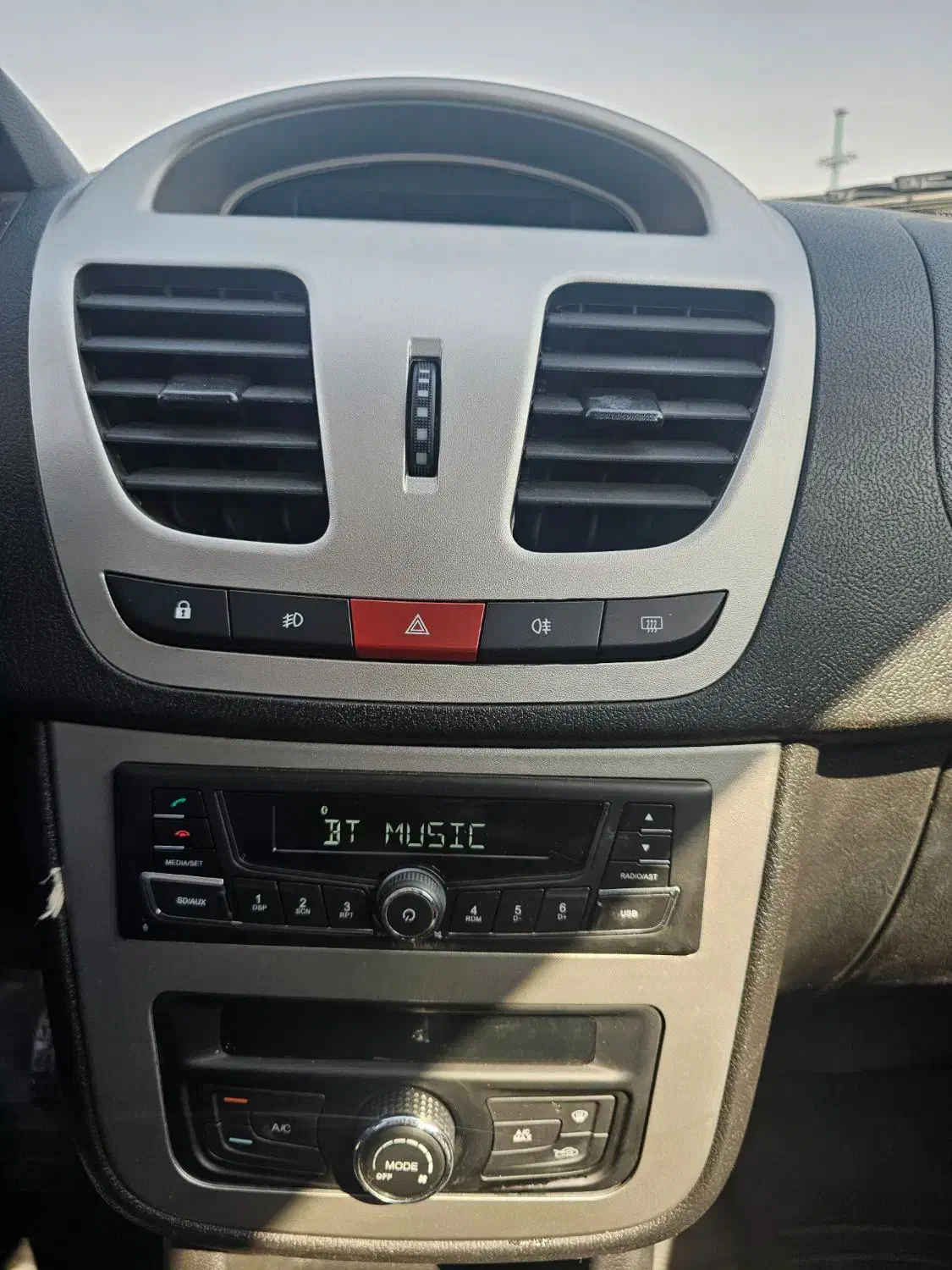 کوییک معمولی دنده‌ای - 1401