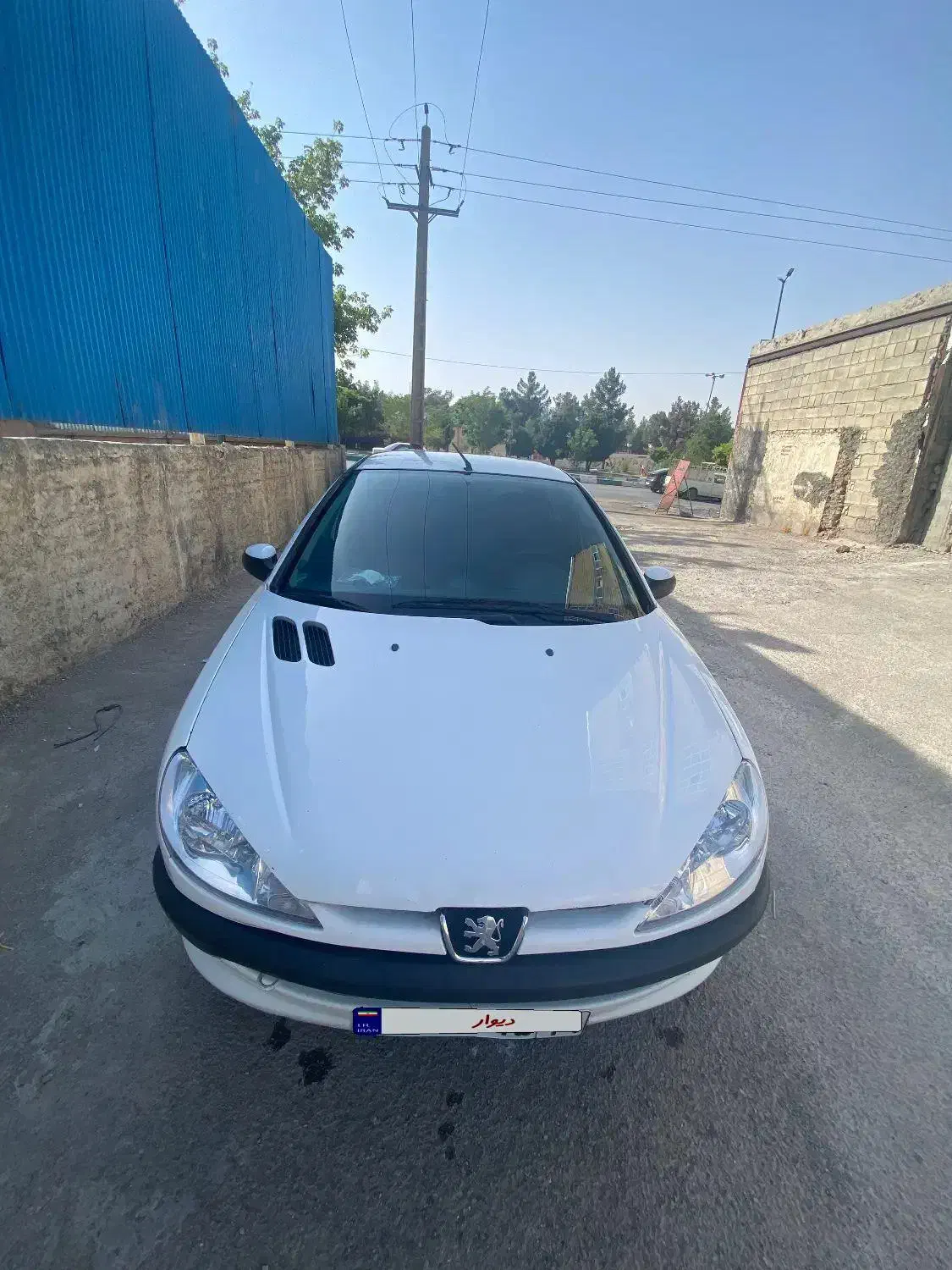 پژو ۲۰۶ صندوق دار v8 - 1396