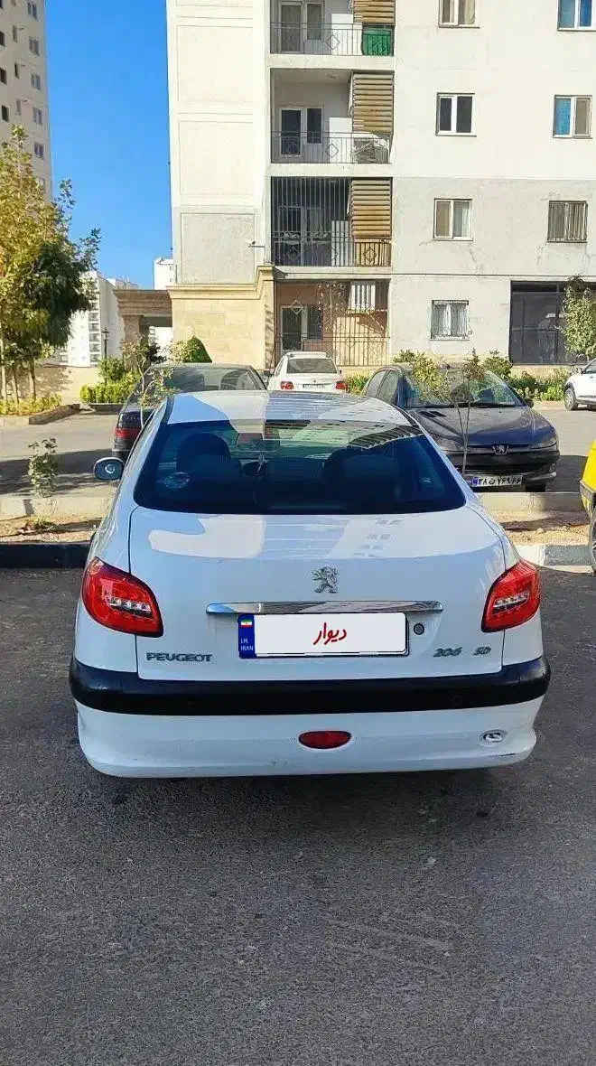 خودرو پژو، ۲۰۶ صندوق دار آگهی ann_20934164