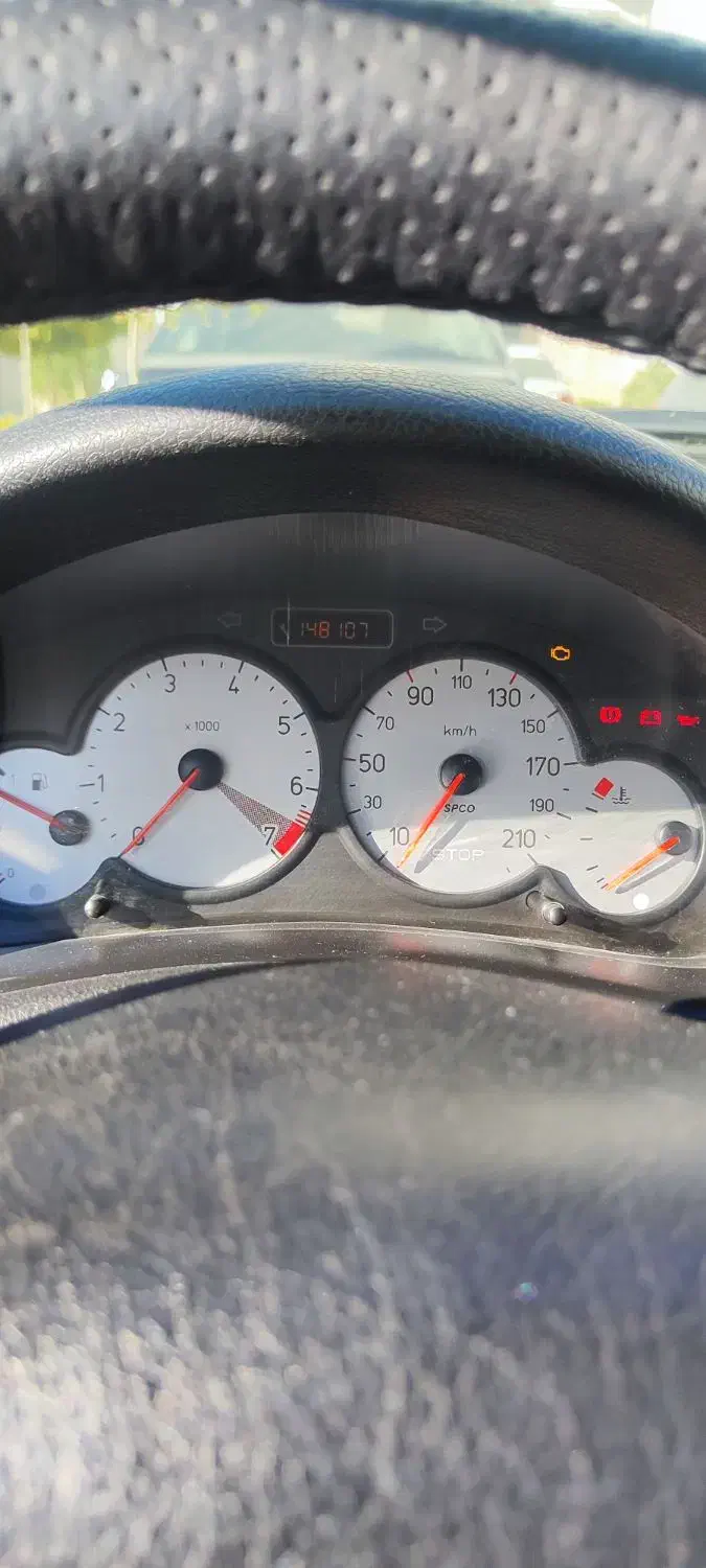 پژو ۲۰۶ صندوق دار v8 - 1397