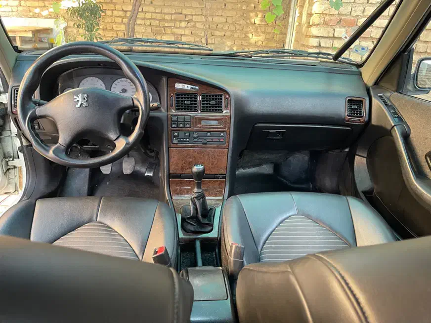 پژو پارس سال - 1390