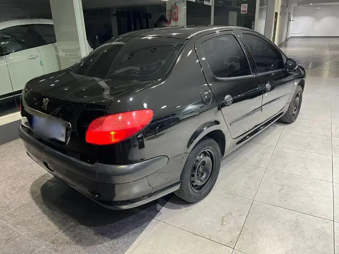 پژو ۲۰۶ صندوق دار v9 - 1390