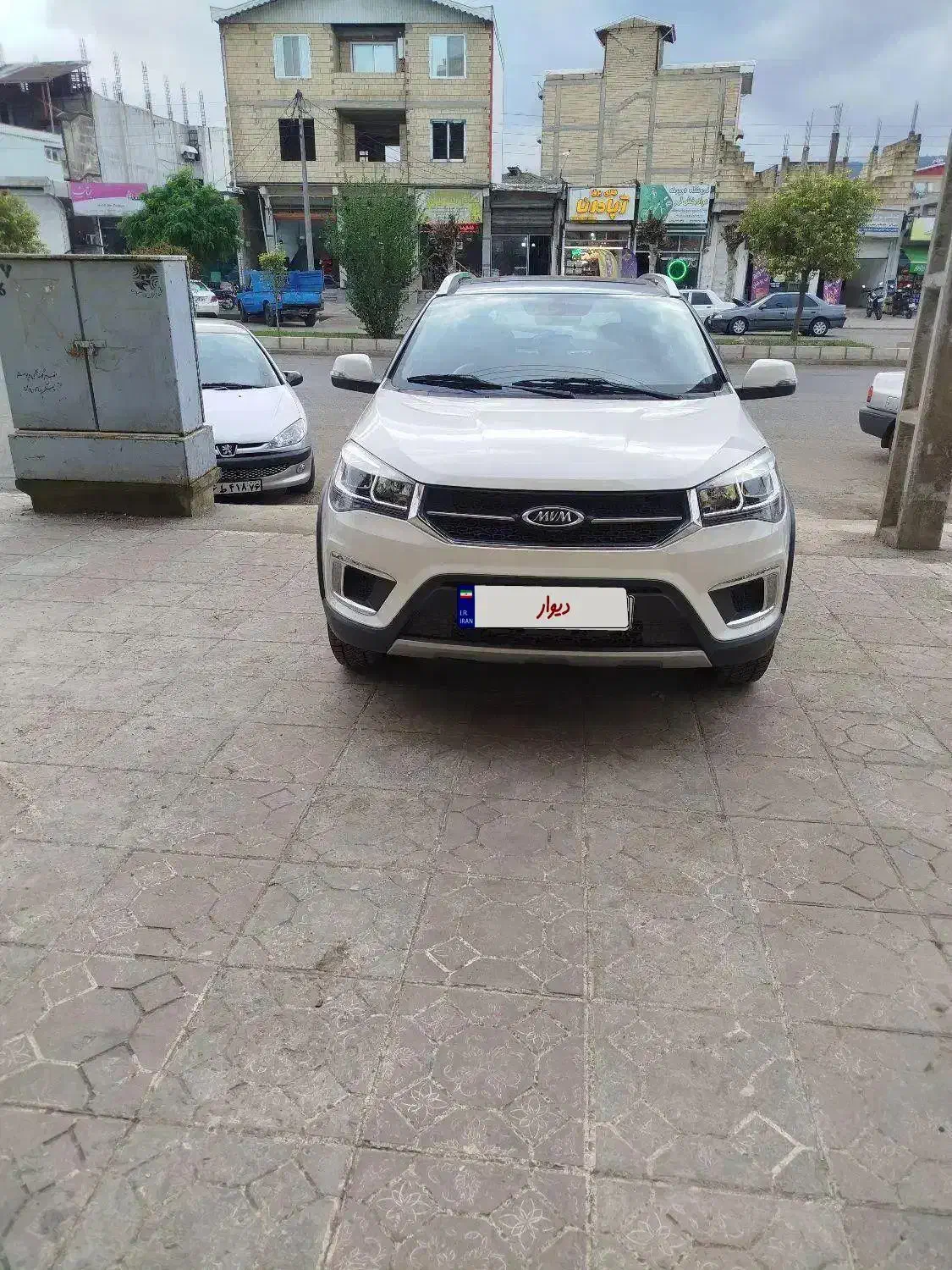 ام وی ام X22 دنده ای اسپرت لاکچری - 1401