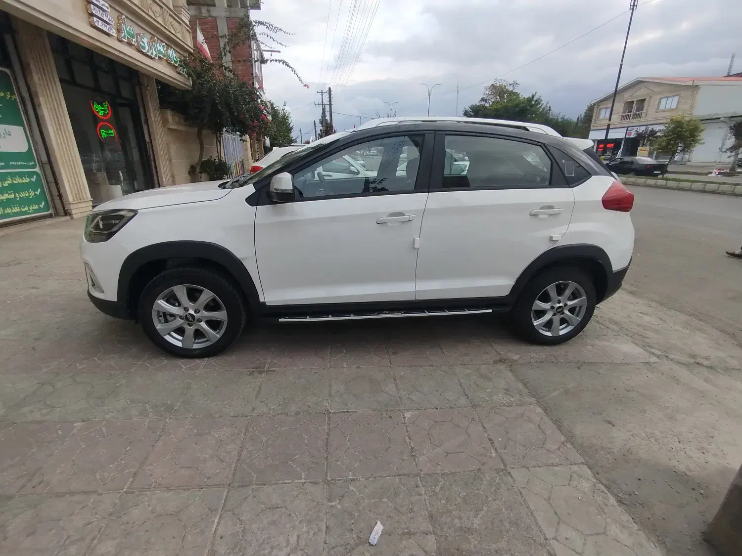 ام وی ام X22 دنده ای اسپرت لاکچری - 1401