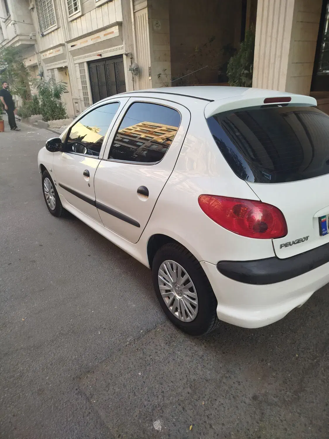 پژو 206 تیپ 5 - 1396