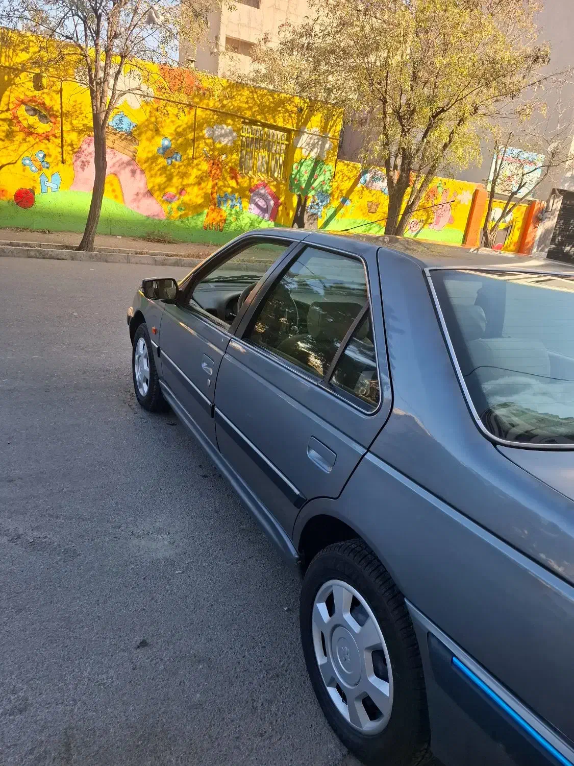 پژو پارس سال - 1390