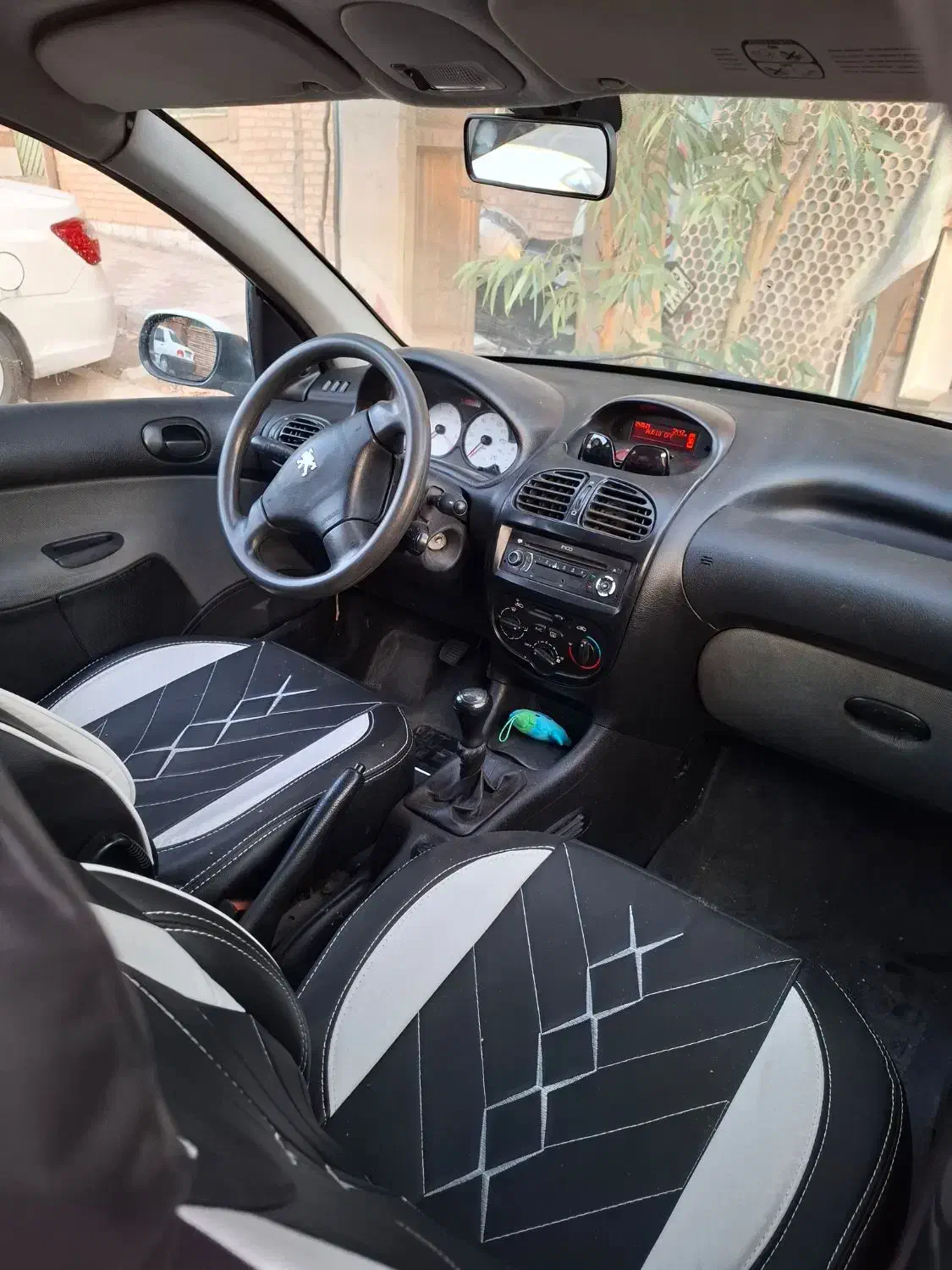 پژو 206 تیپ 2 - 1394