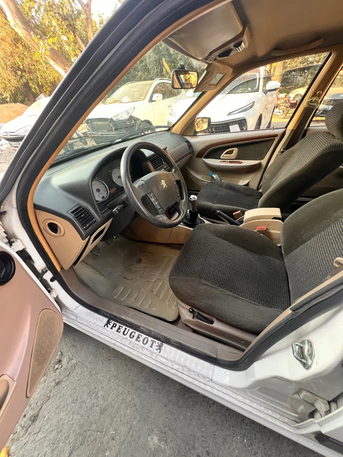 پژو پارس سال - 1393