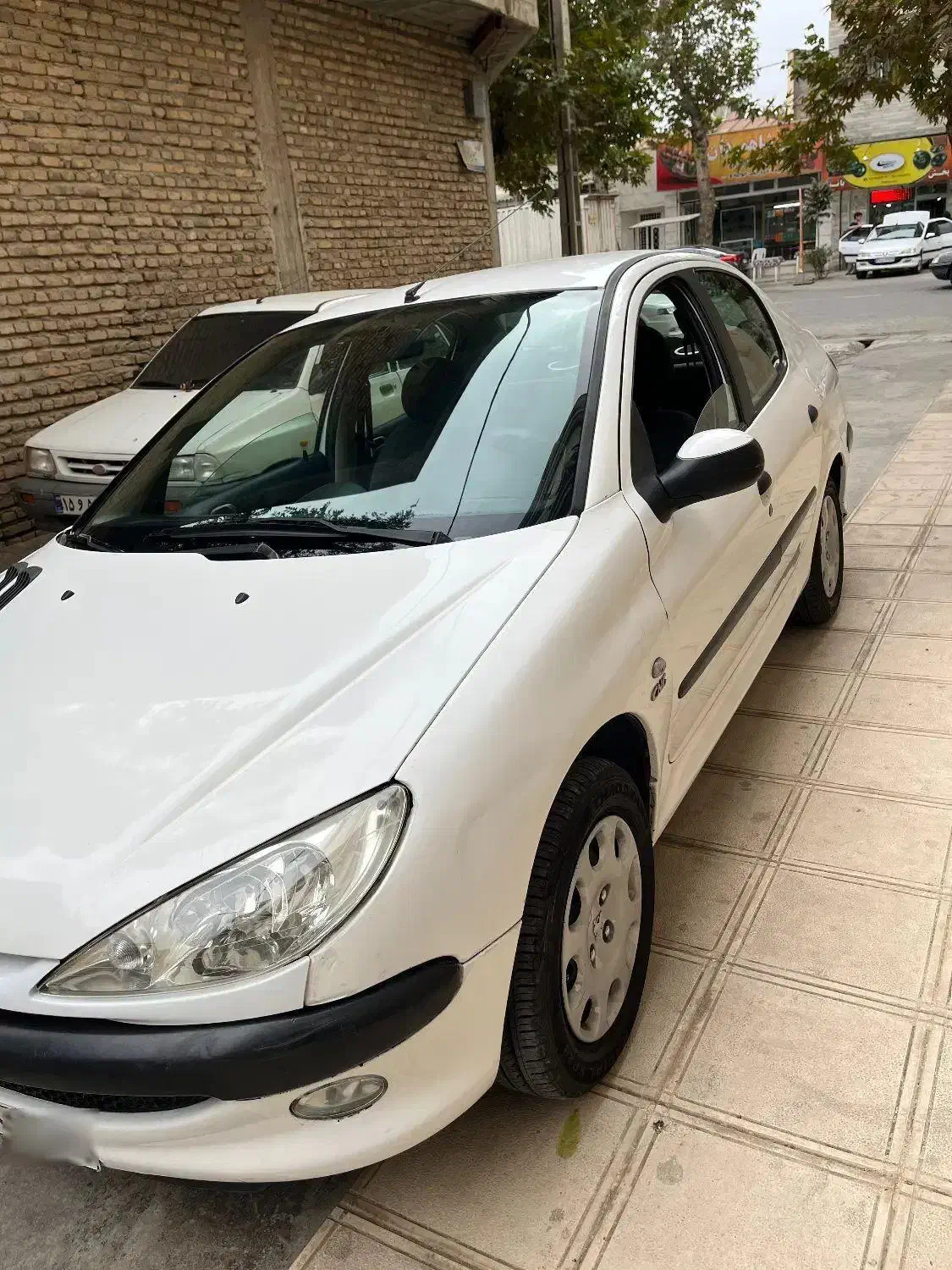 پژو 206 تیپ 5 - 1390