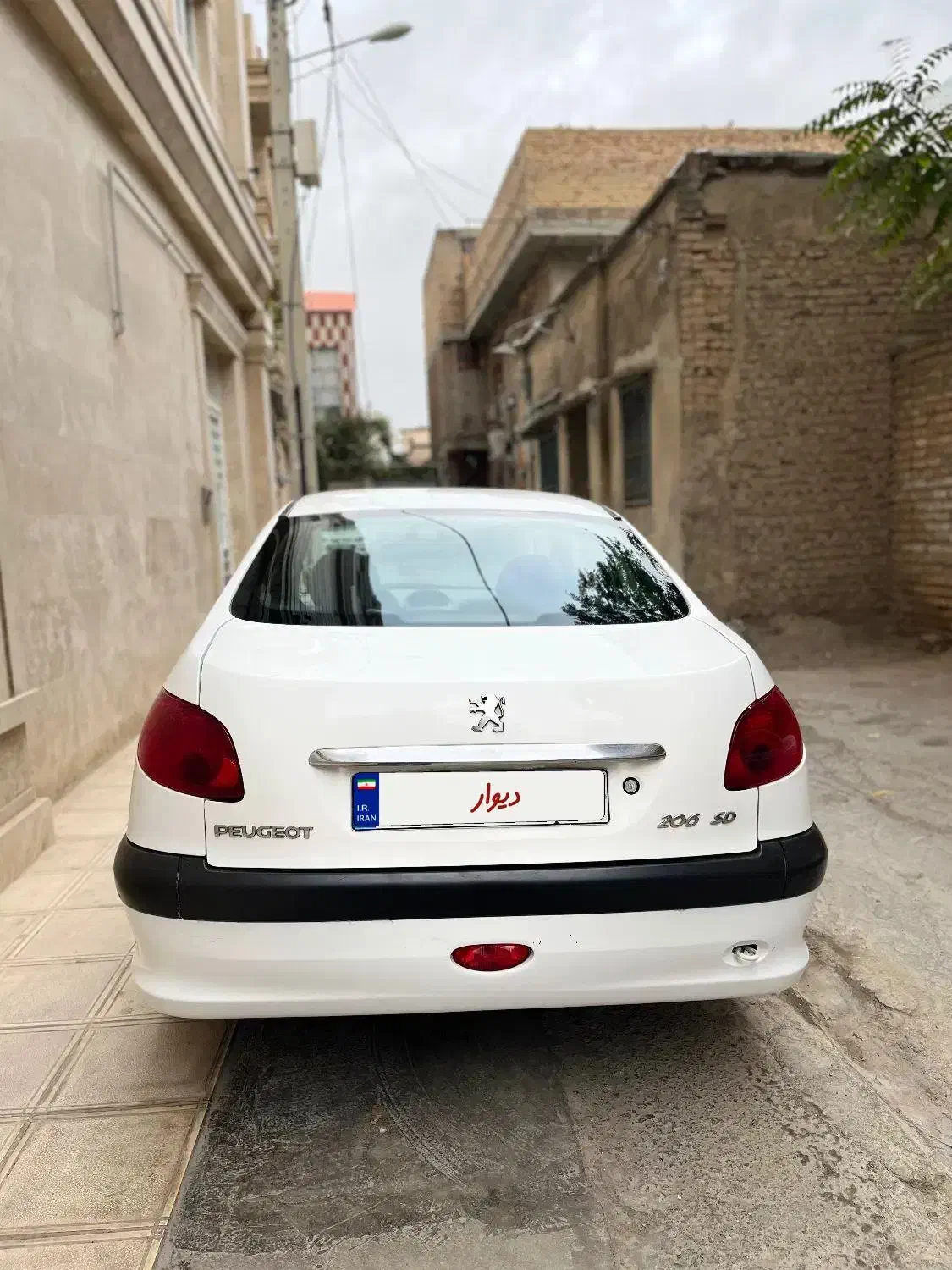 پژو 206 تیپ 5 - 1390