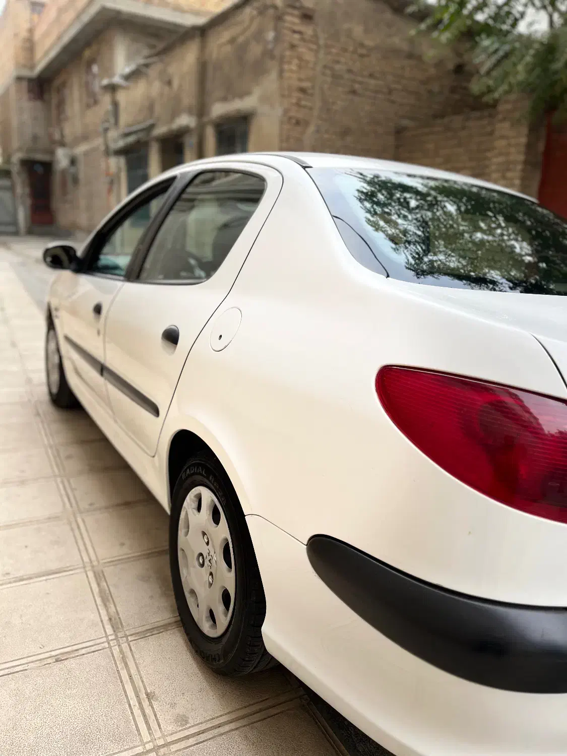 پژو 206 تیپ 5 - 1390