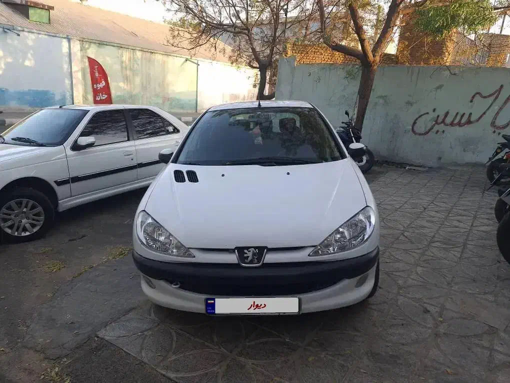 پژو 206 تیپ 5 - 1390