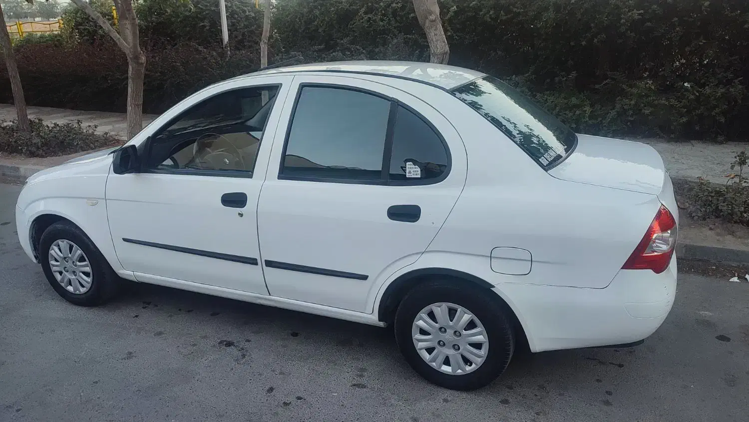 تیبا صندوق دار SX - 1401