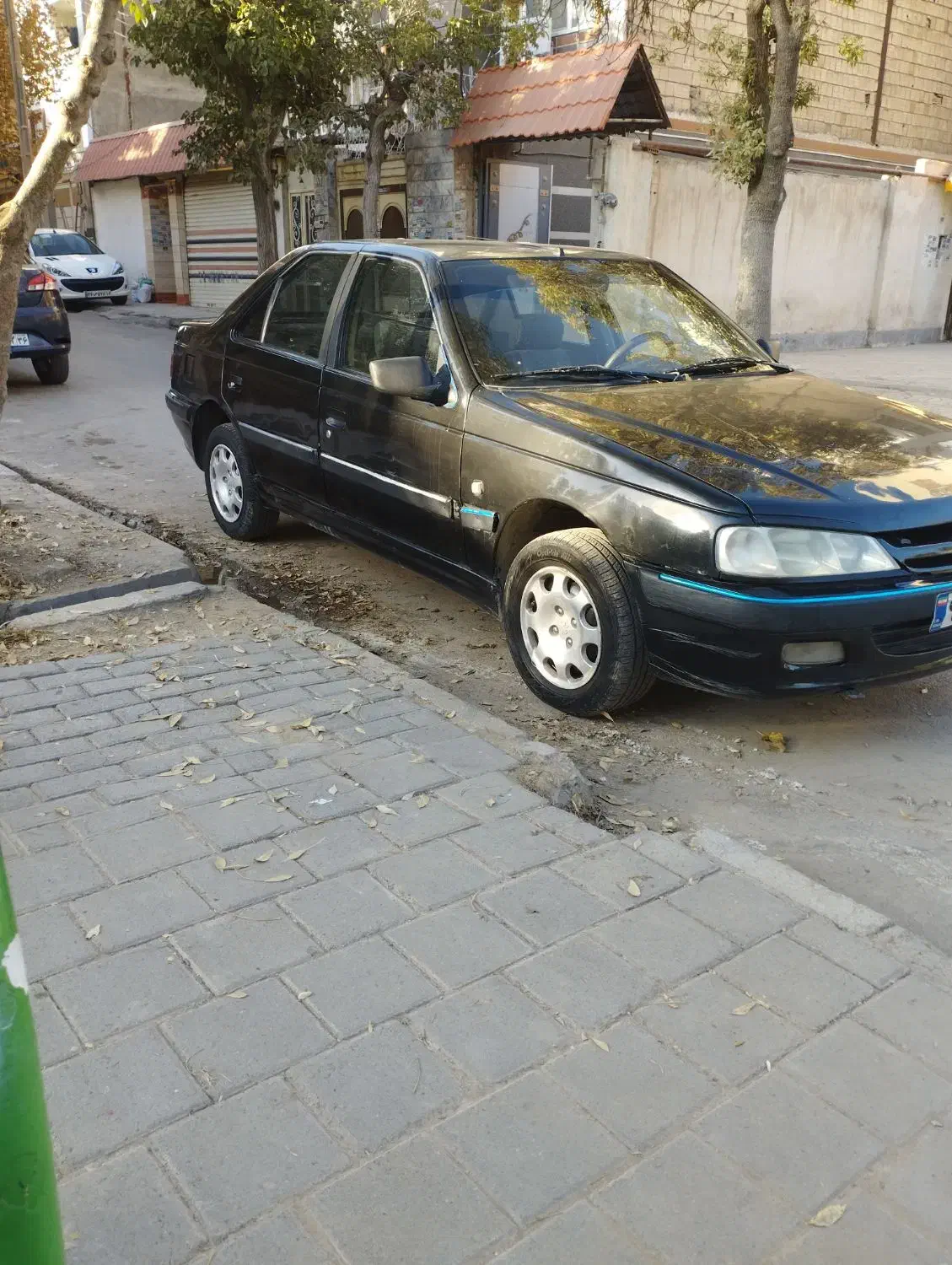 پژو پارس سال - 1382