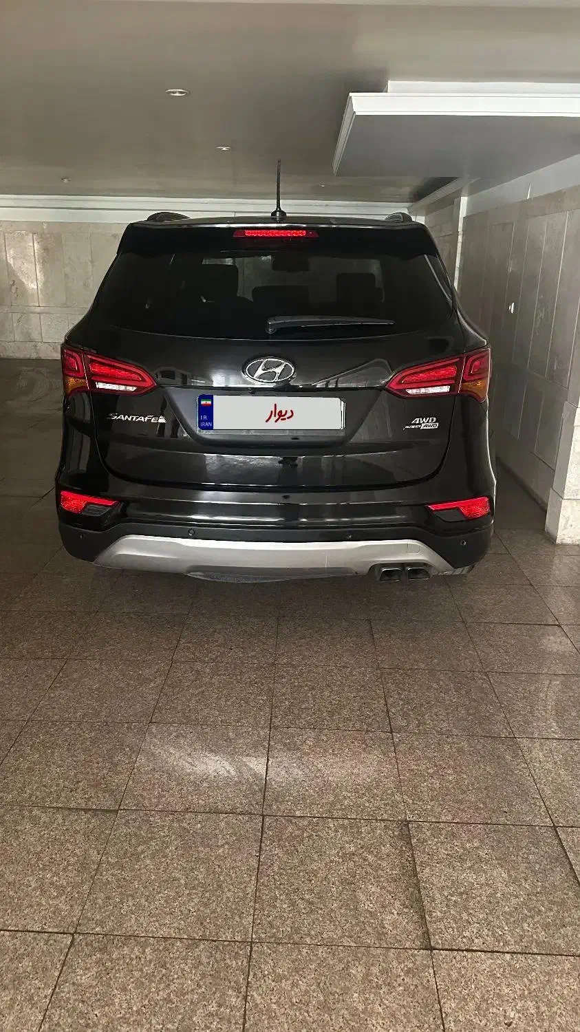 هیوندای سانتافه جی‌ال‌اس ۲.۴ GDI دو دیفرانسیل - 2017