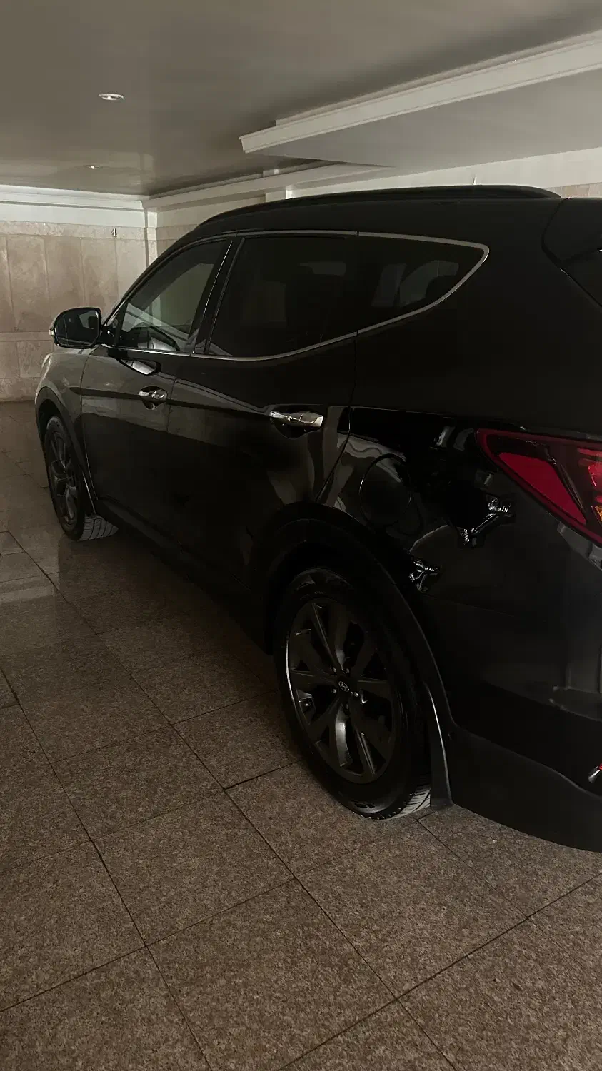 هیوندای سانتافه جی‌ال‌اس ۲.۴ GDI دو دیفرانسیل - 2017