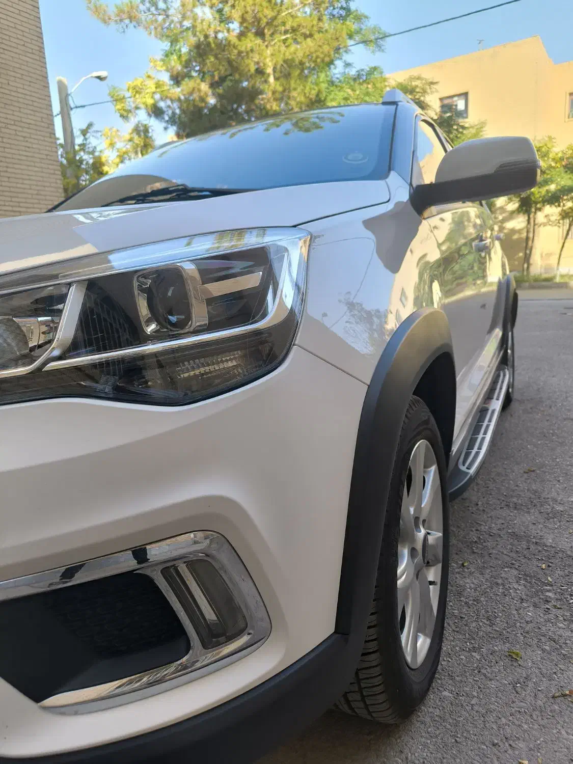 ام وی ام X22 دنده ای اسپرت لاکچری - 1400