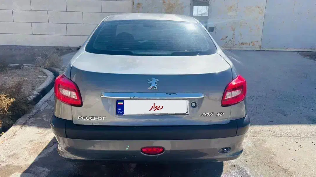 پژو ۲۰۶ صندوق دار v2 - 1387