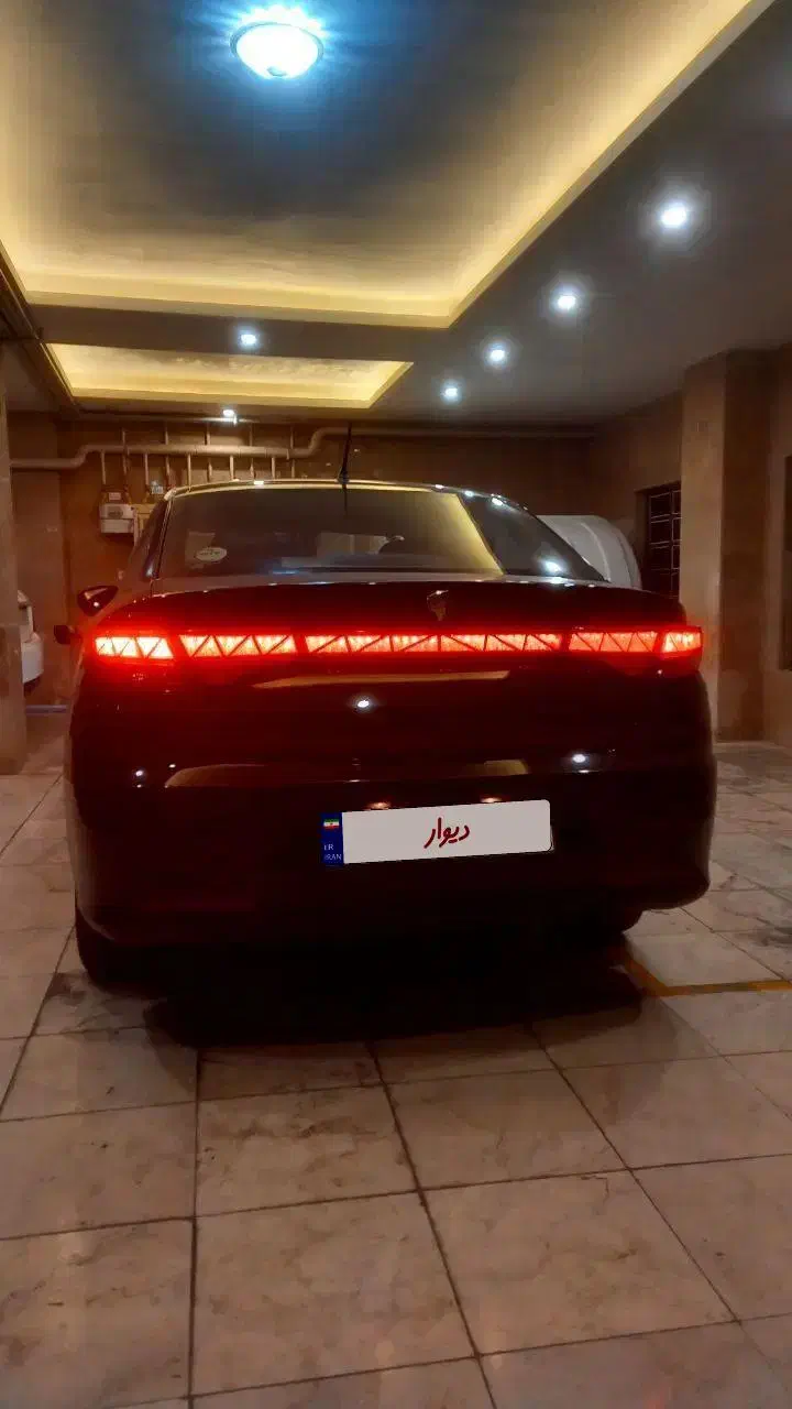 تارا دنده‌ای v1 پلاس ۶ دنده - 1402