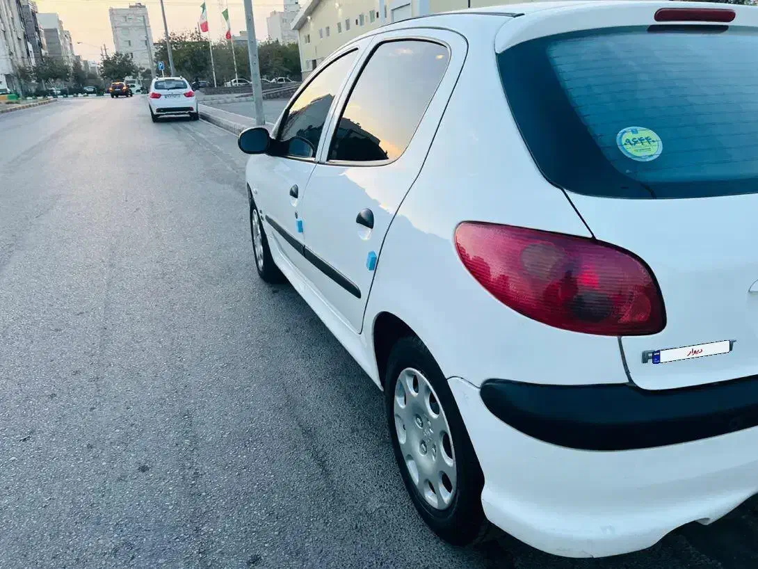 پژو 206 تیپ 2 - 1396