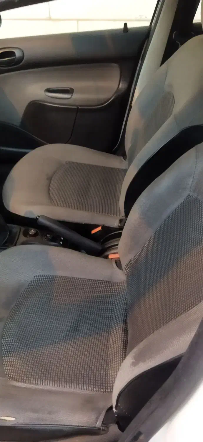 پژو 206 تیپ 3 - 1390