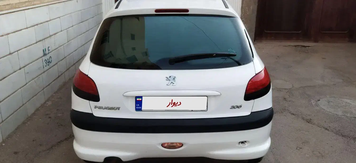 پژو 206 تیپ 3 - 1390