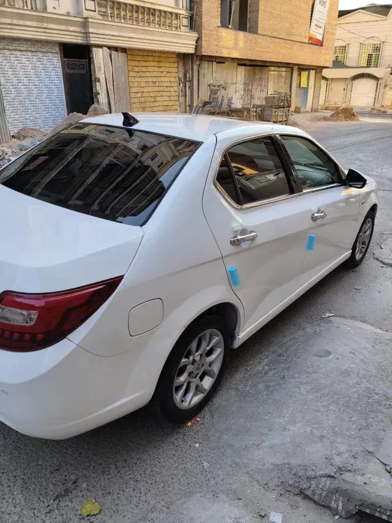 دنا پلاس توربو اتوماتیک - 1401