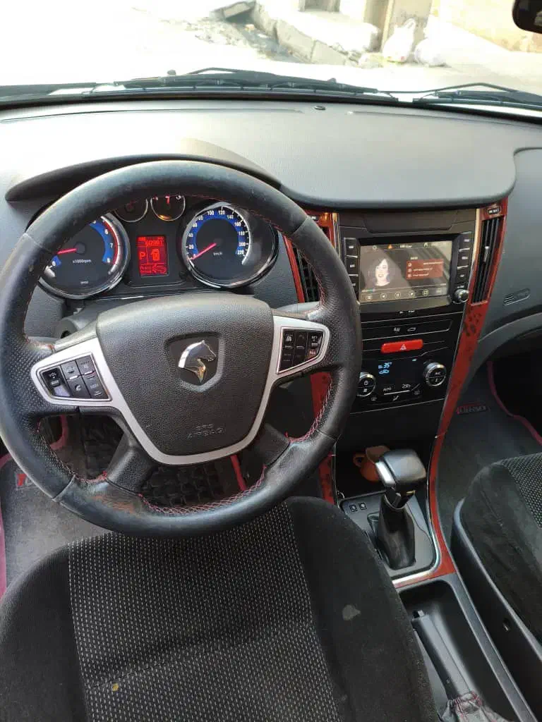 دنا پلاس توربو اتوماتیک - 1401