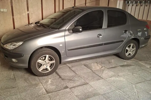 پژو ۲۰۶ صندوق دار v8 - 1399