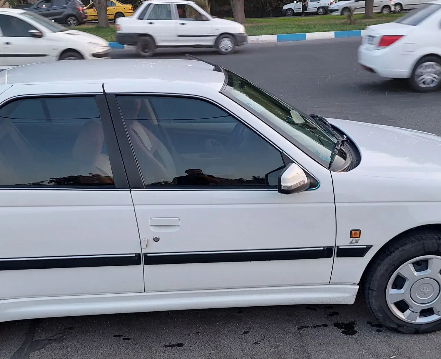 پژو پارس LX - 1400