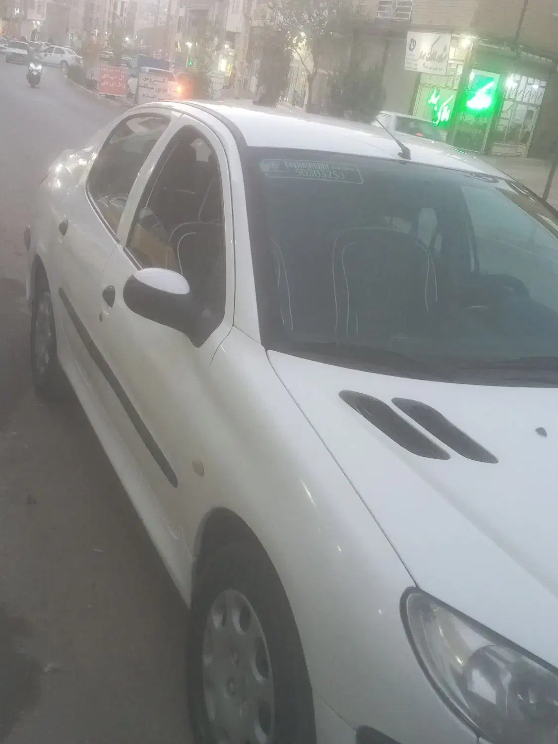 پژو ۲۰۶ صندوق دار v8 - 1394