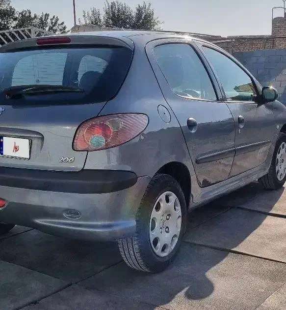 پژو 206 تیپ 2 - 1395