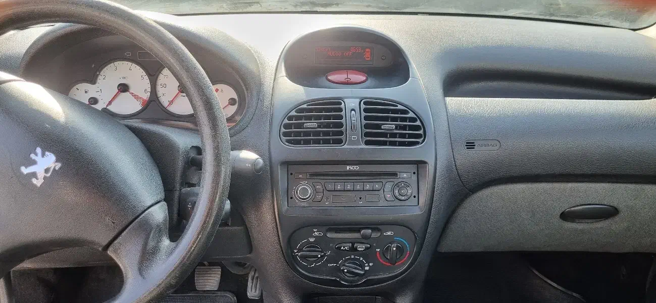 پژو 206 تیپ 2 - 1395