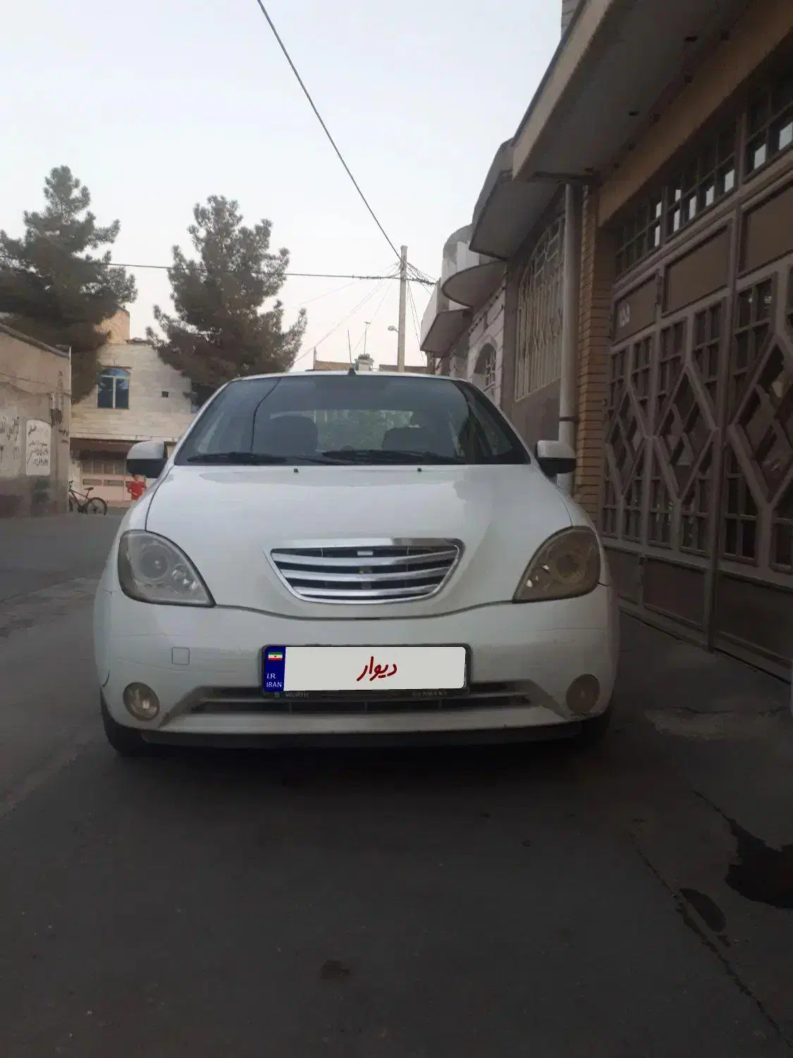 تیبا صندوق دار SX - 1391