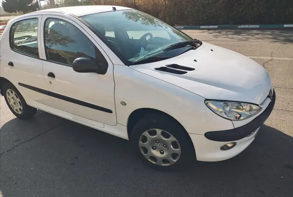 پژو 206 تیپ 2 - 1396