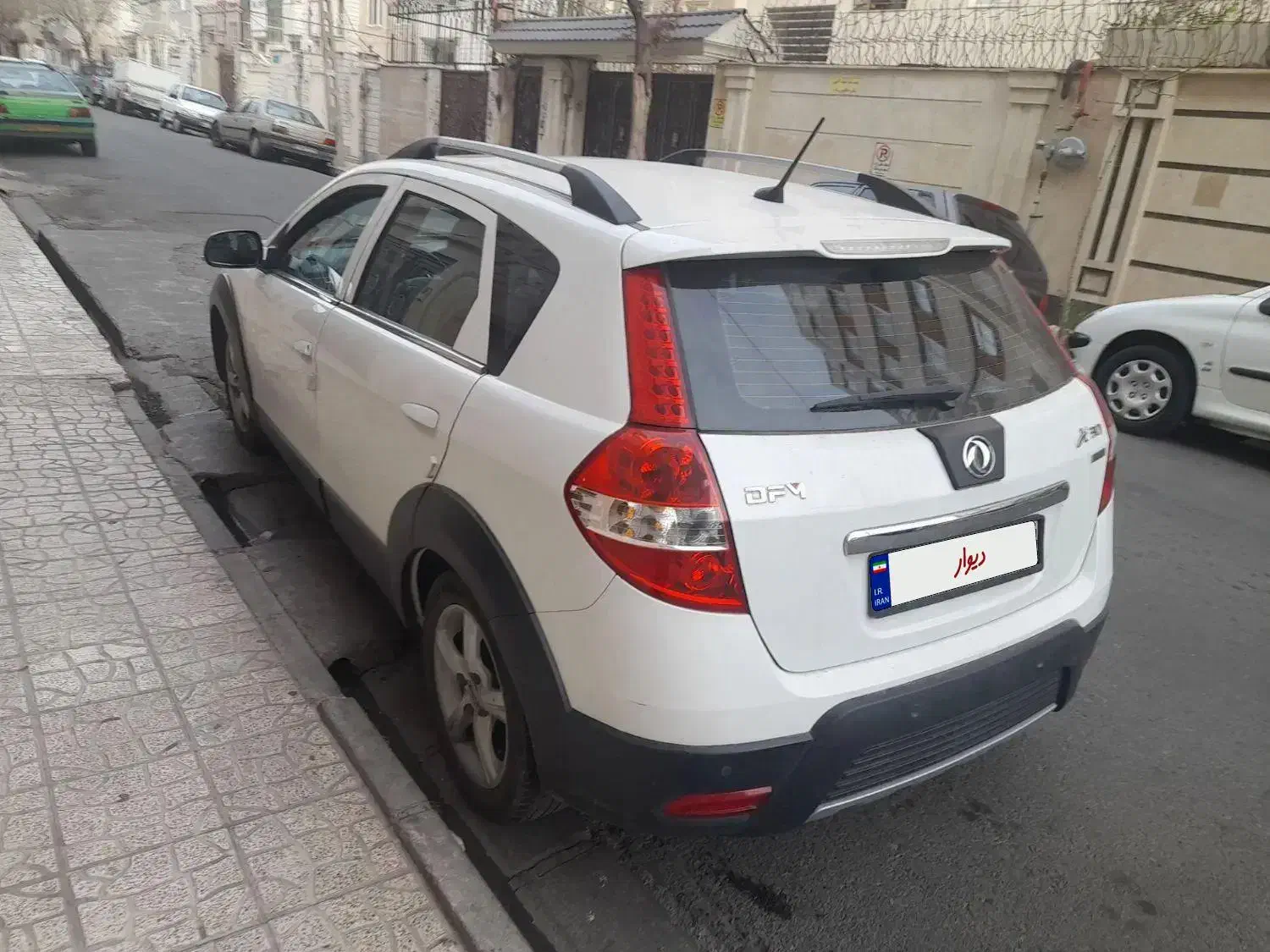 دانگ فنگ H30 کراس اتوماتیک - 1396