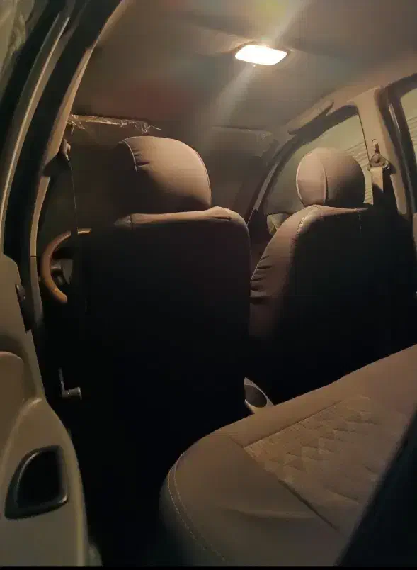 تیبا صندوق دار SX - 1399